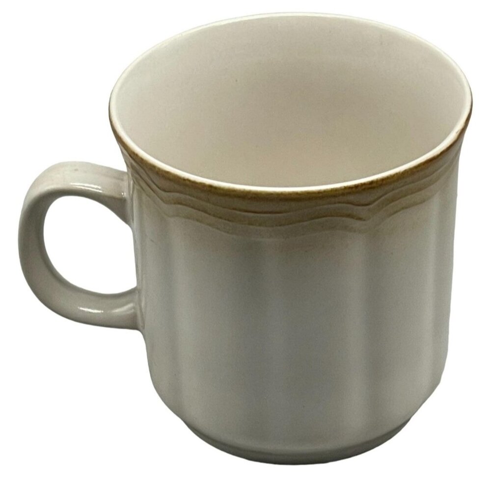 stone ware coffee cup tan brown striped ruffled 4x3" dishwasher oven READ